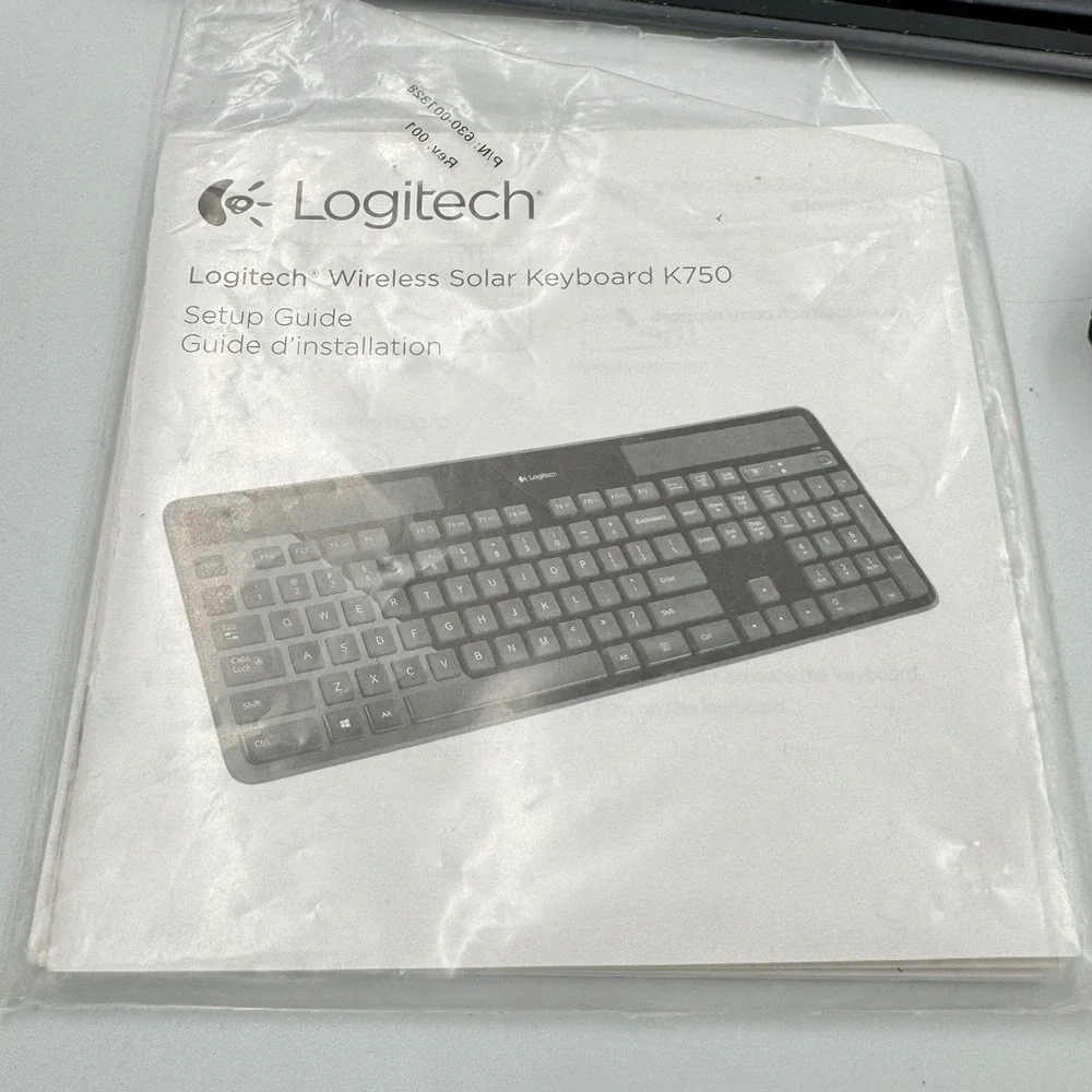 Logitech Keyboard and Mouse Bundle Black K750 Solar‎ M705 Wireless